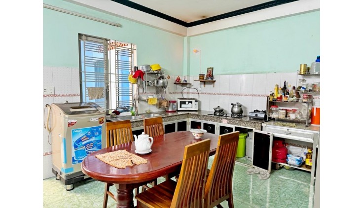 Mặt tiền kinh doanh 156 An Dương Vương 5x16 đúc 4 tầng chỉ 9 tỷ 4
